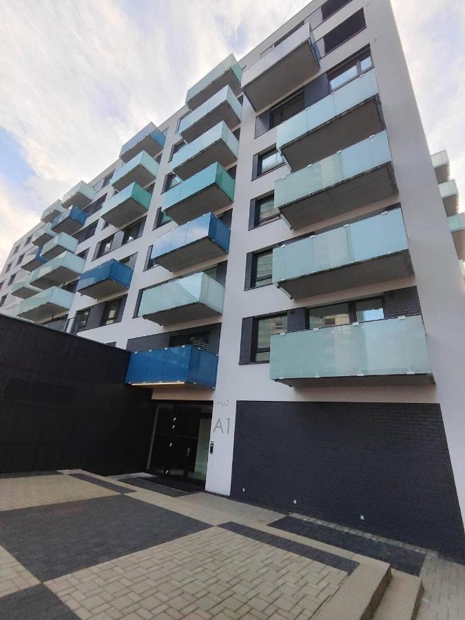 Yarn - Brand New - Free Parking - Balcony With City View - Central Shopping Mall Bratislava Exterior foto